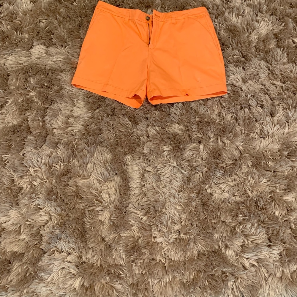 Shorts - Picture 2 of 3